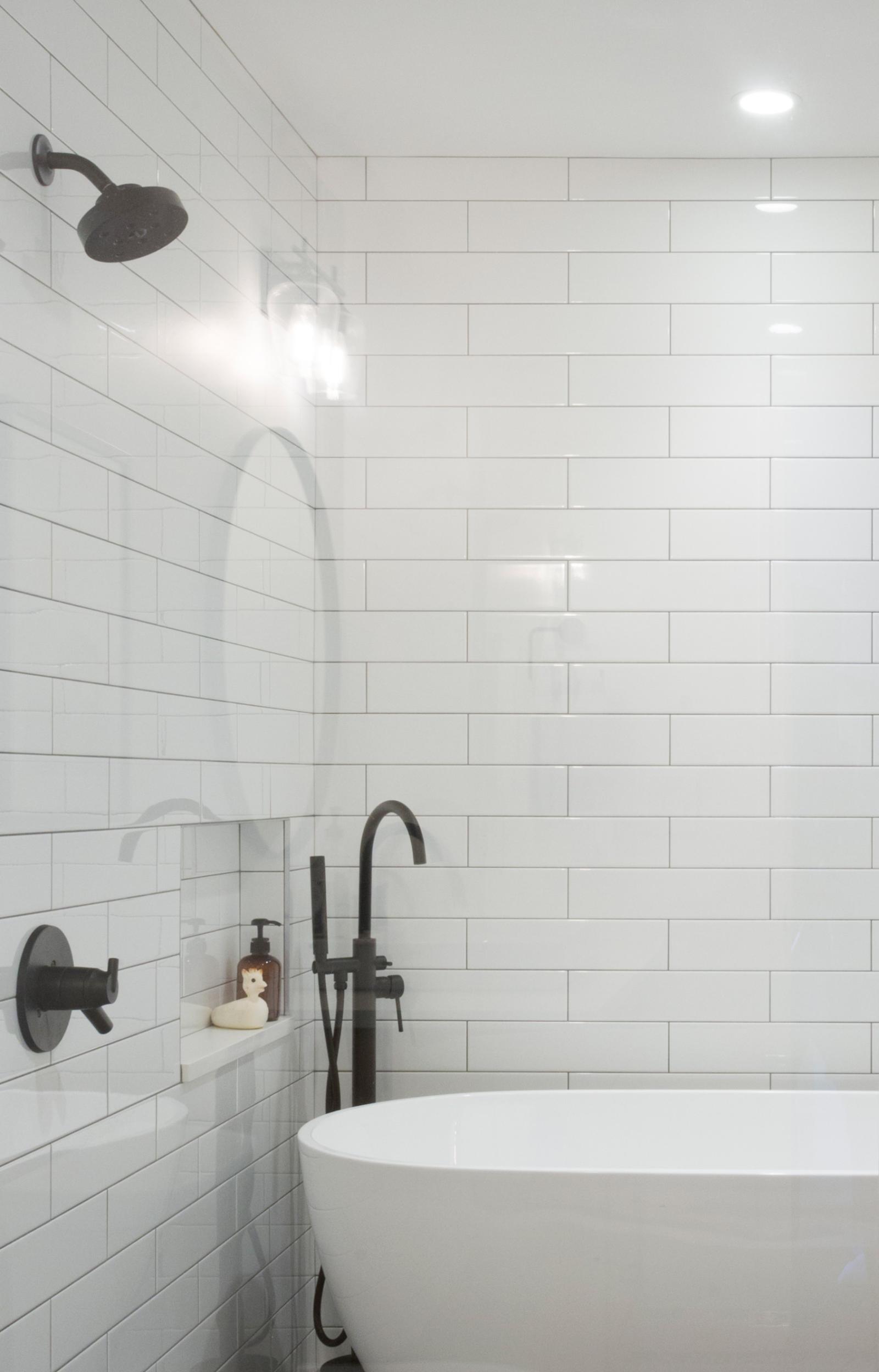 Subway Tile Modern Bathroom With Grey Hexagon Tile Flooring